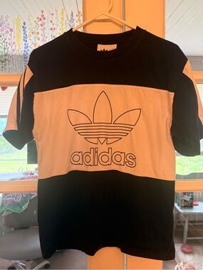 adidas Tee